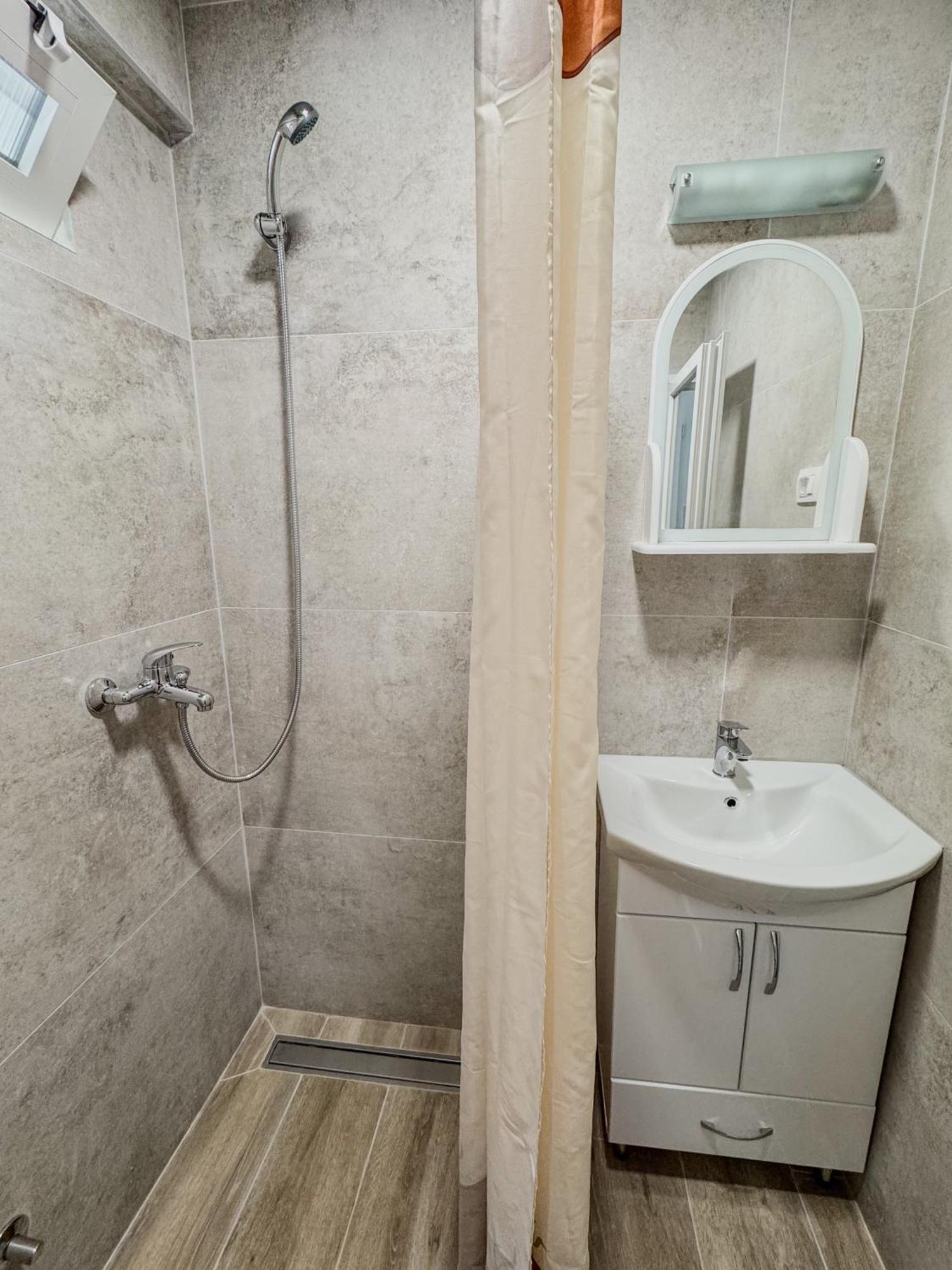 Residence Vukovic, Rezevici Ngoại thất bức ảnh